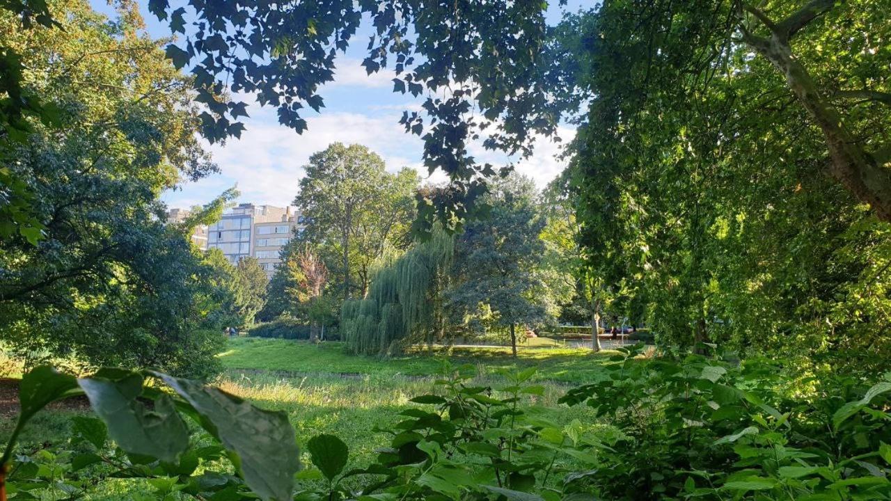 Lovely Two Bedroom Apartment With Free Parking Антверпен Экстерьер фото